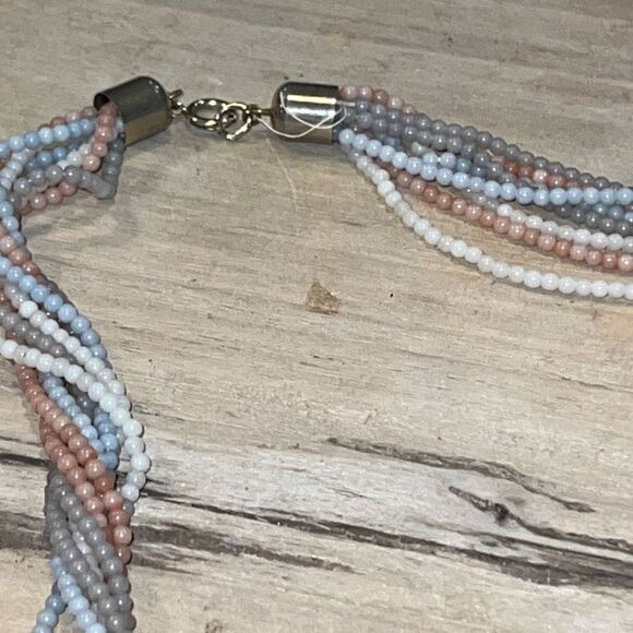 8 Strand Multi Colored Bead Necklace - Picture 4 of 6